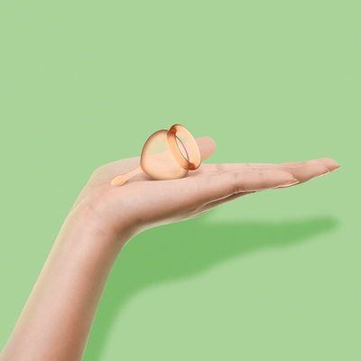 Miseczka Menstruacyjna Satisfyer Feel Good – Zestaw 2 Kubeczków (15 ml i 20 ml)