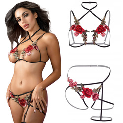 Sexy komplet z motywem róży – Roses Bra & Crotchless Panty (Daring)