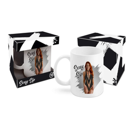 Kubek Termiczny Z Rozbierającą się Kobietą pod Wpływem Ciepła