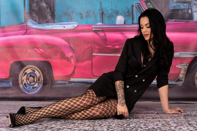 Seksowne Rajstopy Kabaretki Lumi LivCo Corsetti – Unikalne Oczka i Wyjątkowy Splot